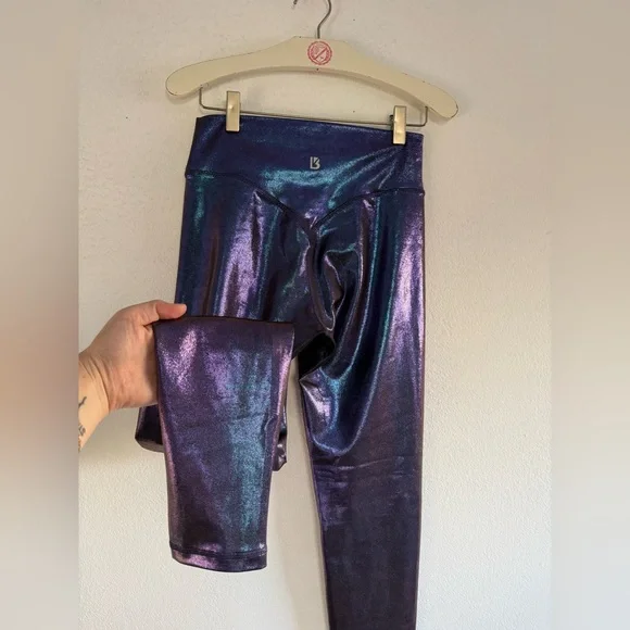 Buff Bunny High Rise Holographic Rebel Leggings Purple Blue Size Medium - Picture 10 of 12
